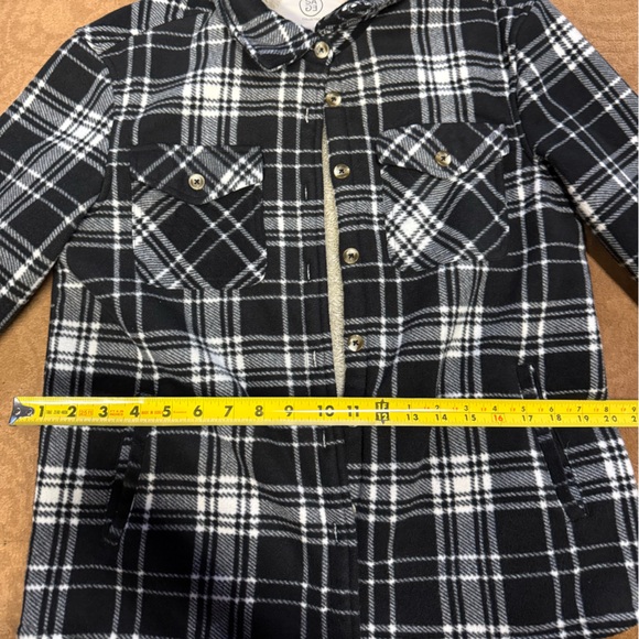 Plaid women’s Jacket in Black and White - Picture 2 of 7